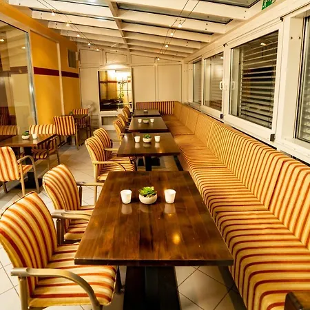Ξενοδοχείο Parkhotel Lindenhof - Kostenlose Parkplaetze Όφενμπαχ