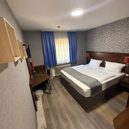 Parkhotel Lindenhof - Kostenlose Parkplaetze Ξενοδοχείο Όφενμπαχ