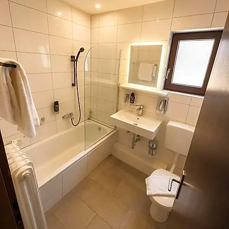 Parkhotel Lindenhof - Kostenlose Parkplaetze 3* Offenbach am Main