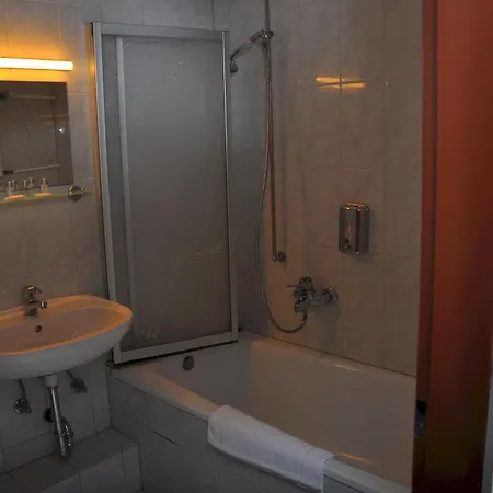 Ξενοδοχείο Parkhotel Lindenhof - Kostenlose Parkplaetze Όφενμπαχ