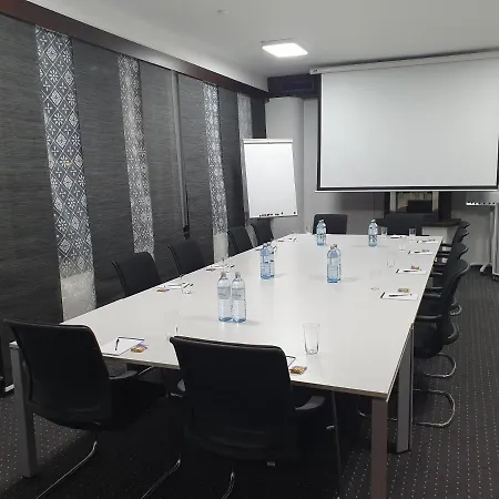 Parkhotel Lindenhof - Kostenlose Parkplaetze 3* Όφενμπαχ