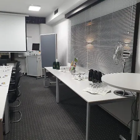 Parkhotel Lindenhof - Kostenlose Parkplaetze Ξενοδοχείο